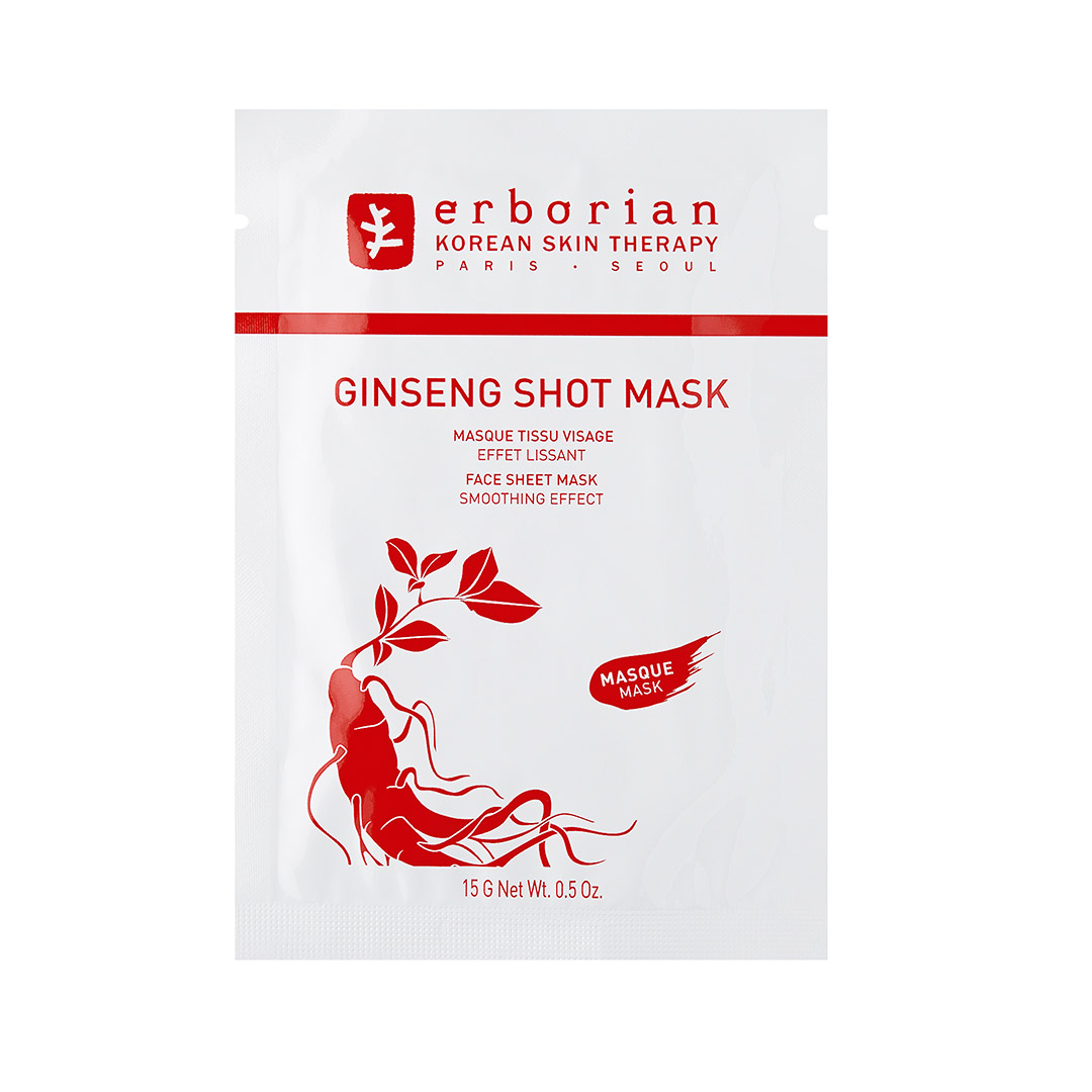 Ginseng Shot Maske von Erborian stehend