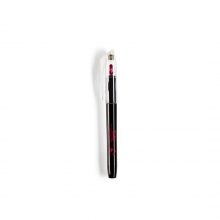 Hot Cherry Color Pen von Erborian stehend